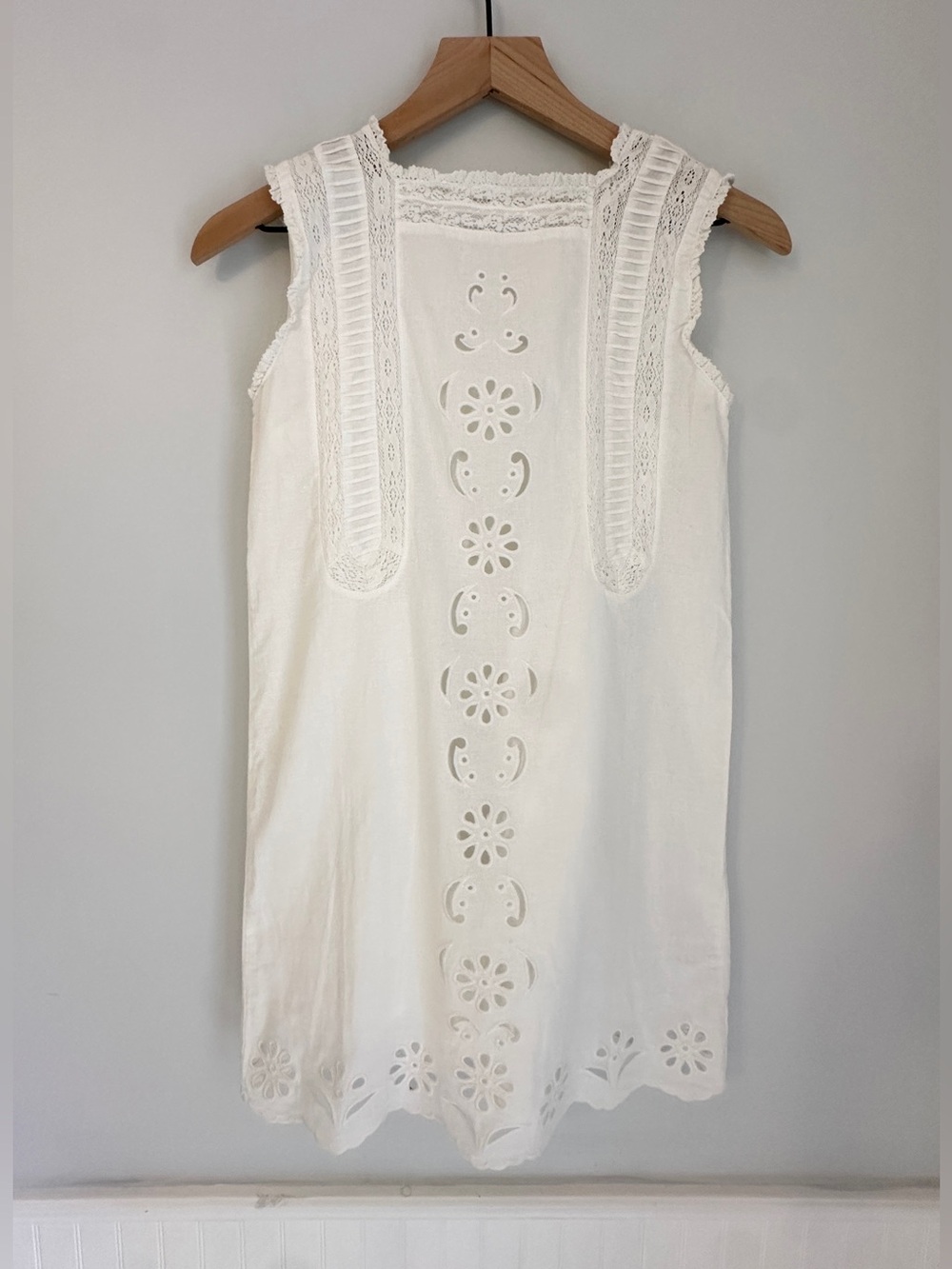Doen Inspired Lua Dress White